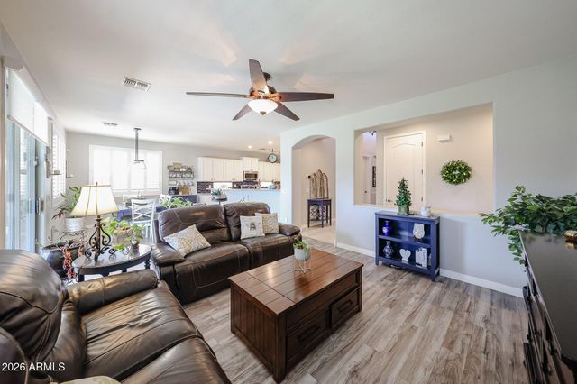 18253 W CINNABAR Avenue, Waddell, AZ 85355