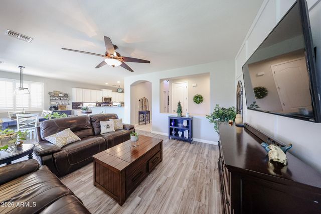 18253 W CINNABAR Avenue, Waddell, AZ 85355