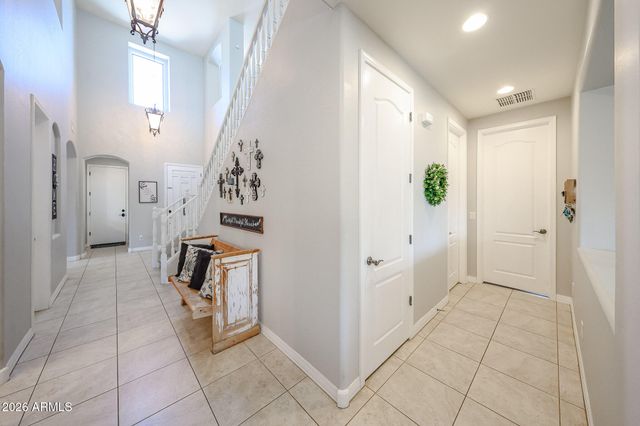 18253 W CINNABAR Avenue, Waddell, AZ 85355