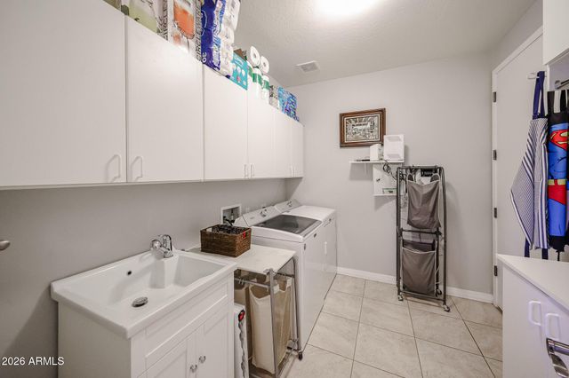 18253 W CINNABAR Avenue, Waddell, AZ 85355