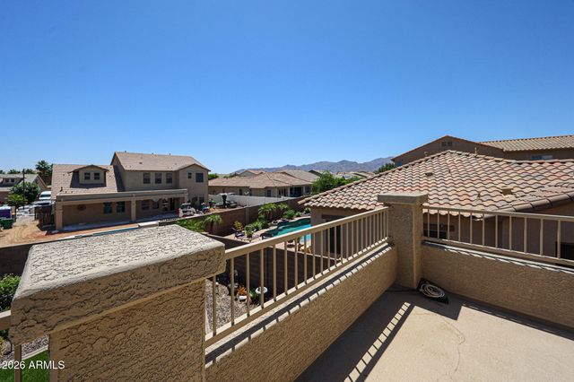 18253 W CINNABAR Avenue, Waddell, AZ 85355