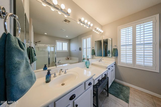 18253 W CINNABAR Avenue, Waddell, AZ 85355