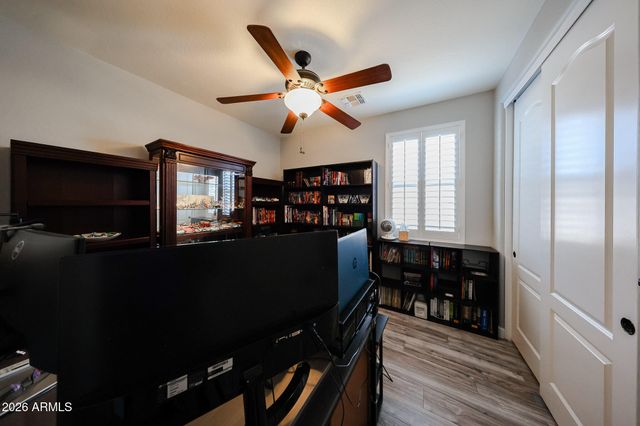 18253 W CINNABAR Avenue, Waddell, AZ 85355