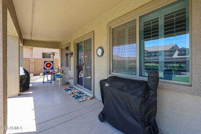 18253 W CINNABAR Avenue, Waddell, AZ 85355