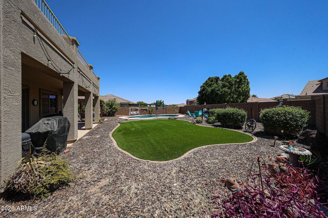 18253 W CINNABAR Avenue, Waddell, AZ 85355