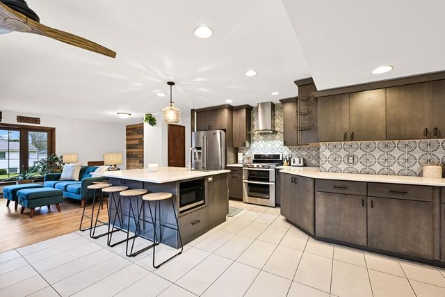 357 N Kendrick AVENUE, Burlington, WI 53105