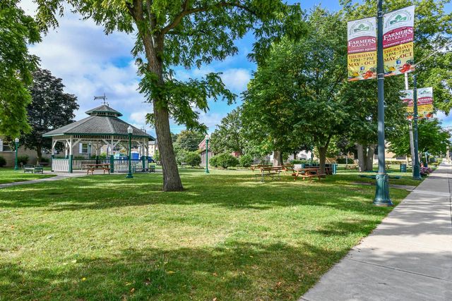 357 N Kendrick AVENUE, Burlington, WI 53105