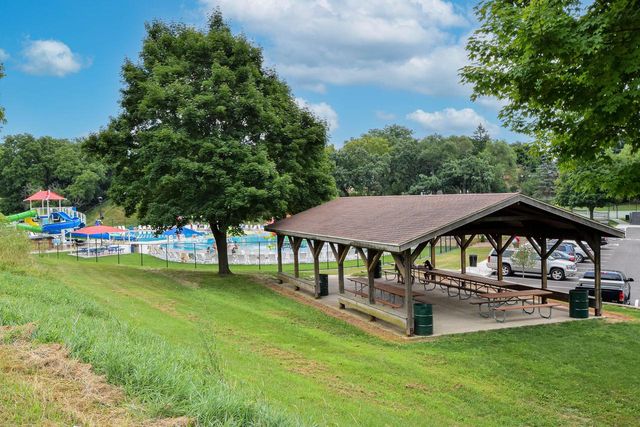 357 N Kendrick AVENUE, Burlington, WI 53105