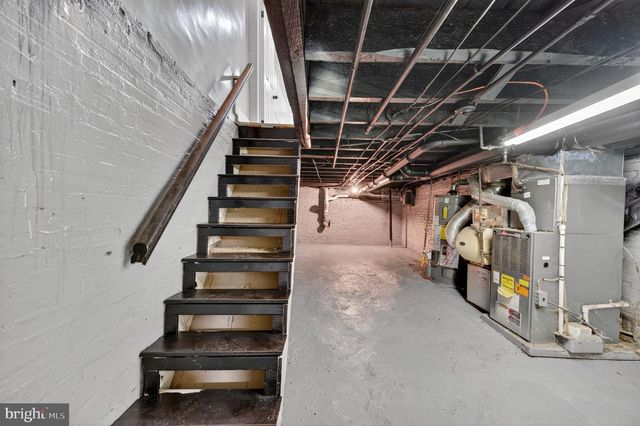1338 SARGEANT ST, Baltimore, MD 21223