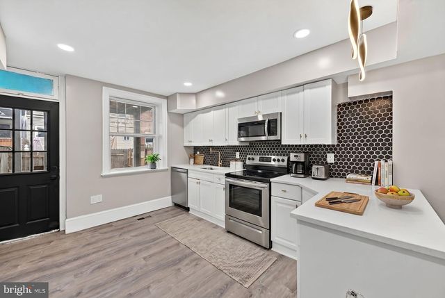 1338 SARGEANT ST, Baltimore, MD 21223