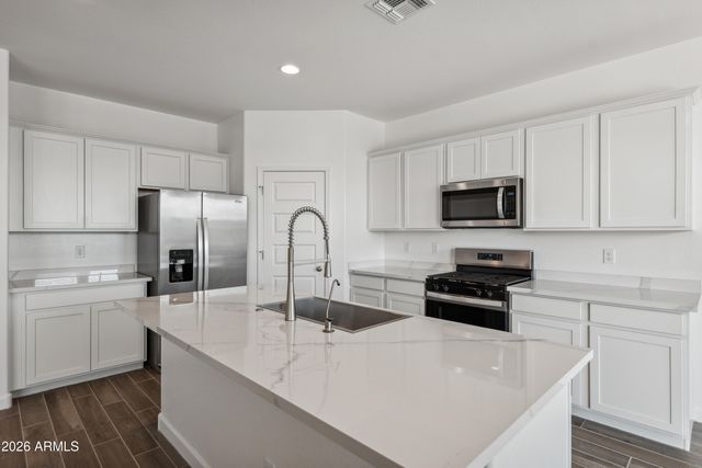 2674 W Sentiero Avenue, Apache Junction, AZ 85120