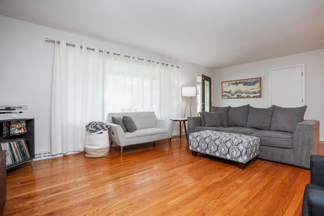 3082 Trentwood Road, Columbus, OH 43221