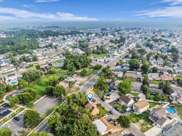 2 Fullerton Drive, Brick, NJ 08723