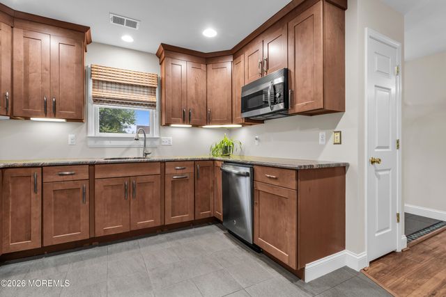 2 Fullerton Drive, Brick, NJ 08723