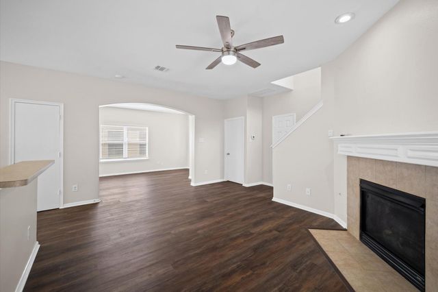13003 Kingston Point Lane, Houston, TX 77047