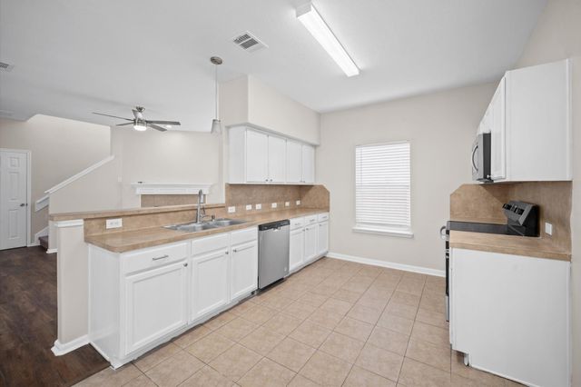 13003 Kingston Point Lane, Houston, TX 77047