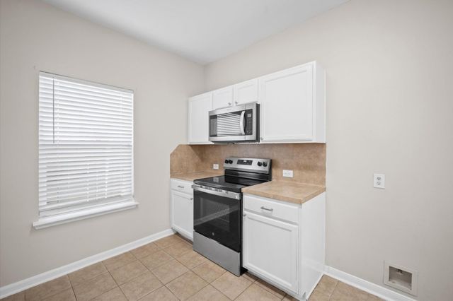 13003 Kingston Point Lane, Houston, TX 77047