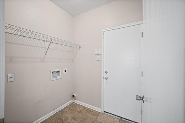 13003 Kingston Point Lane, Houston, TX 77047
