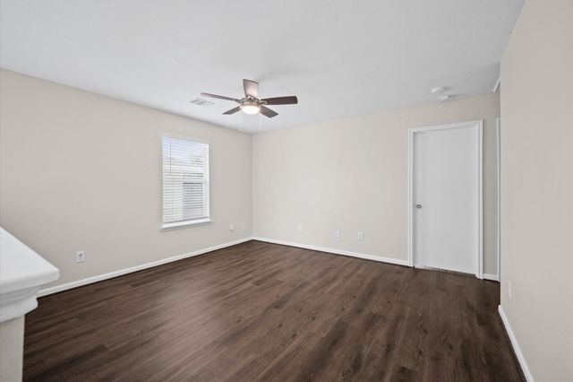 13003 Kingston Point Lane, Houston, TX 77047