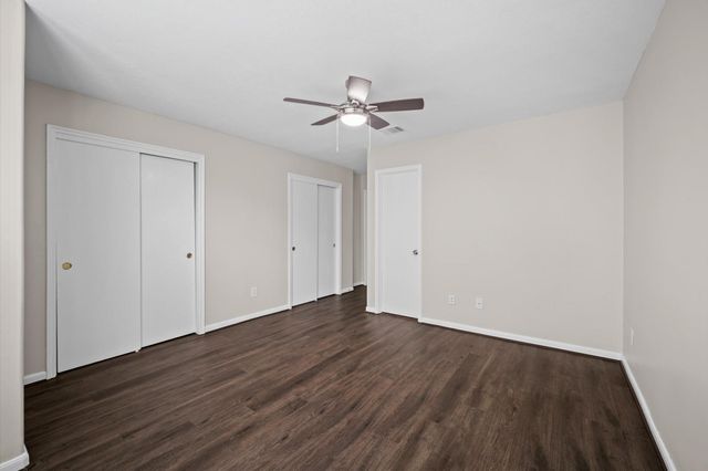 13003 Kingston Point Lane, Houston, TX 77047