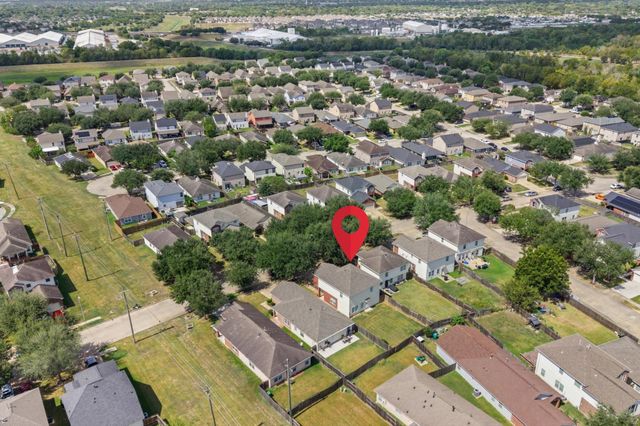 13003 Kingston Point Lane, Houston, TX 77047