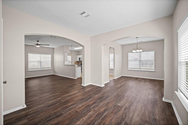 13003 Kingston Point Lane, Houston, TX 77047