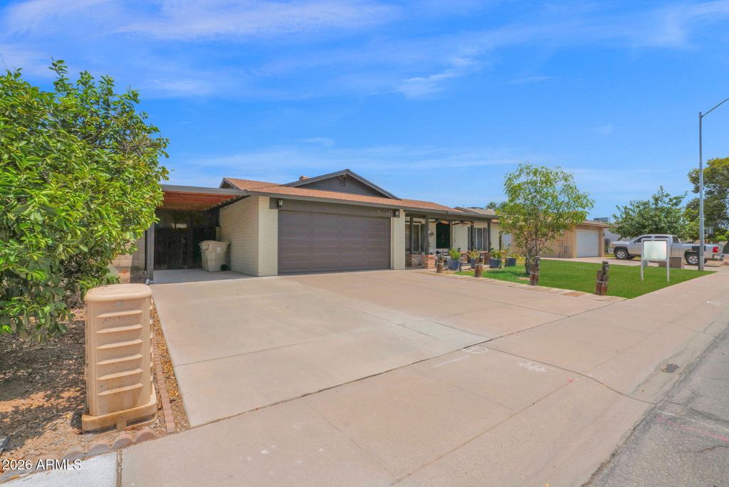 5640 W REDFIELD Road, Glendale, AZ 85306 — photo 2