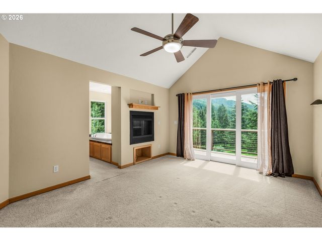 21626 GLAZE Rd, Veneta, OR 97487