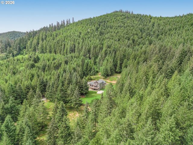 21626 GLAZE Rd, Veneta, OR 97487