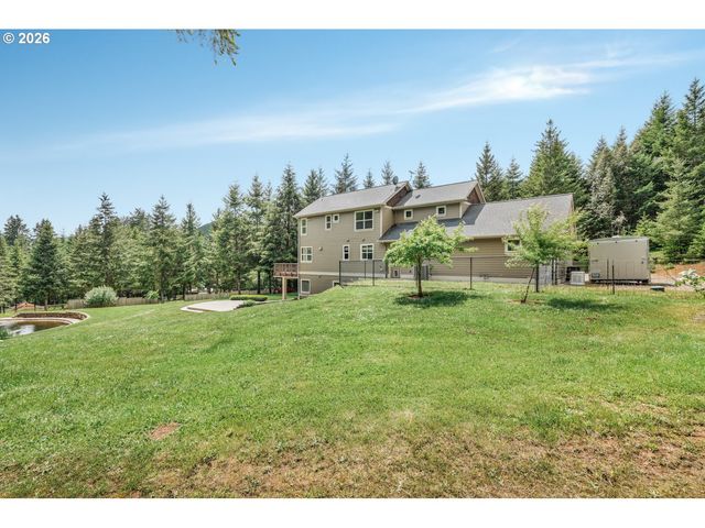 21626 GLAZE Rd, Veneta, OR 97487