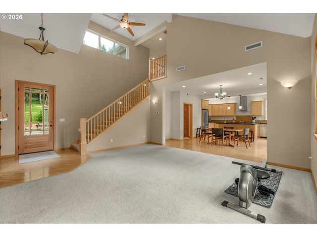 21626 GLAZE Rd, Veneta, OR 97487