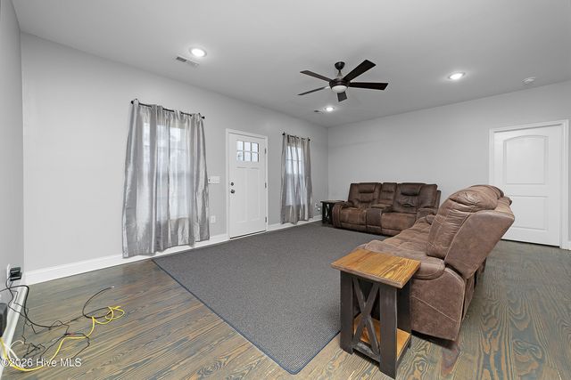 4540 Sharp Point Road, Fountain, NC 27829