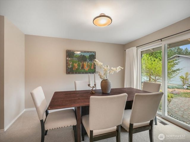 17649 SE 297th Place, Kent, WA 98042