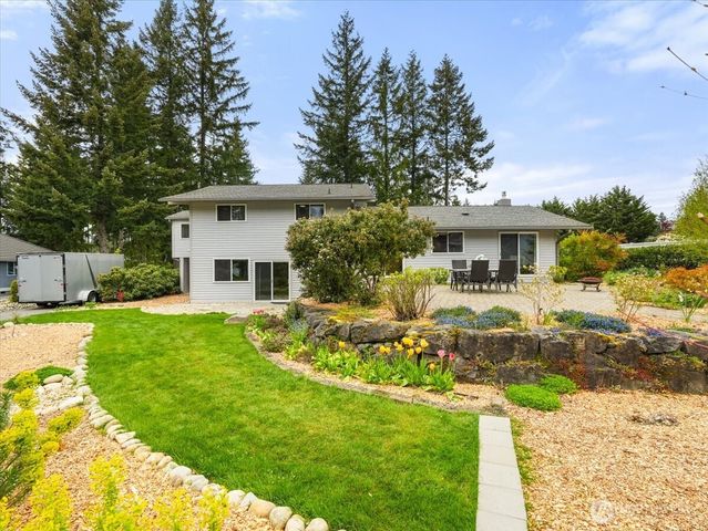 17649 SE 297th Place, Kent, WA 98042