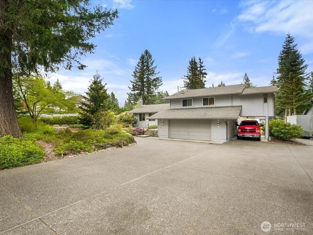 17649 SE 297th Place, Kent, WA 98042