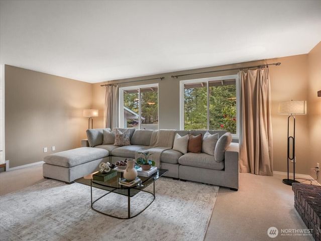 17649 SE 297th Place, Kent, WA 98042