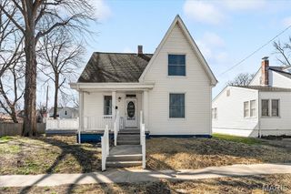 425 W Third Street, O'fallon, IL 62269