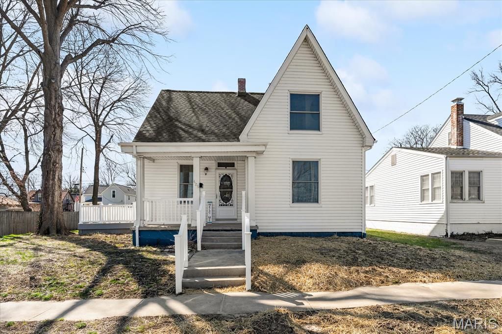 425 W Third Street, O'fallon, IL 62269