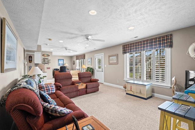 1608 Waterway Dr., North Myrtle Beach, SC 29582