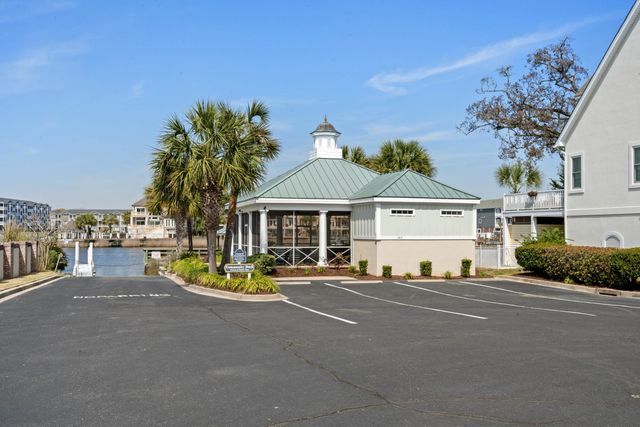 1608 Waterway Dr., North Myrtle Beach, SC 29582