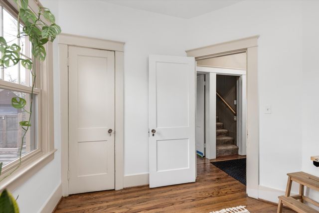 52 Devonshire Road, Pleasant Ridge, MI 48069