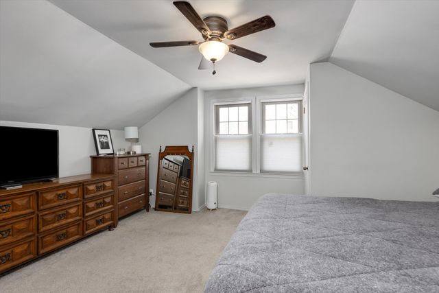 52 Devonshire Road, Pleasant Ridge, MI 48069