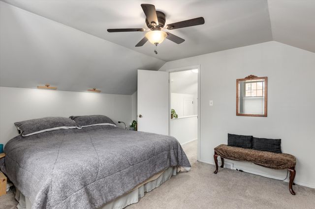 52 Devonshire Road, Pleasant Ridge, MI 48069