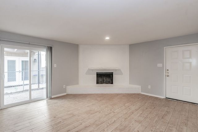 6616 Berke Place B, Fort Worth, TX 76116