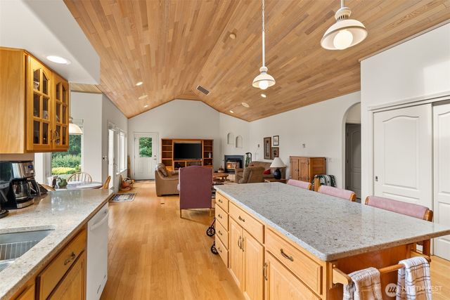 30 SE Dawnview Crest, Shelton, WA 98584