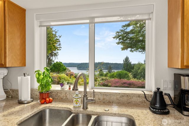 30 SE Dawnview Crest, Shelton, WA 98584
