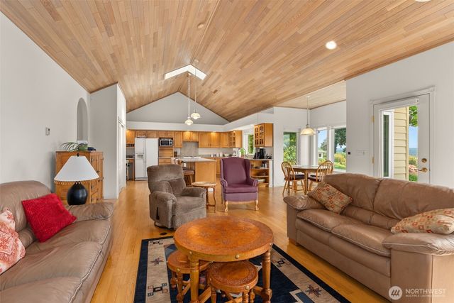 30 SE Dawnview Crest, Shelton, WA 98584