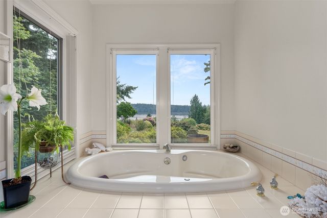 30 SE Dawnview Crest, Shelton, WA 98584