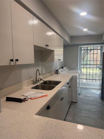 7930 Grove Ridge Drive, Houston, TX 77061