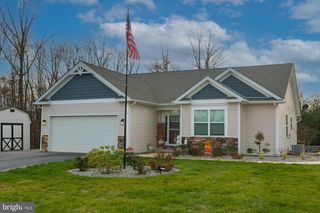 62 ESCAPE CT, Hedgesville, WV 25427